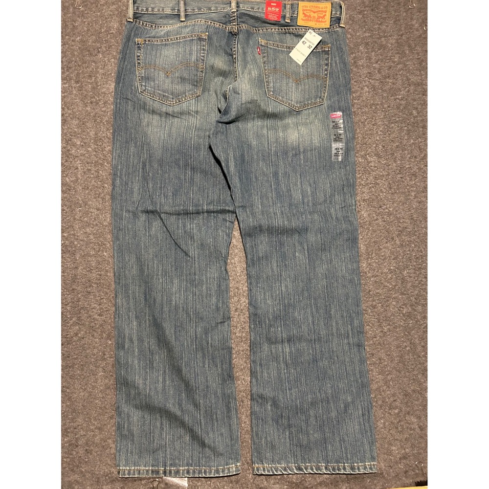 Levis 559 relaxed straight jeans mens new fit 42X31 (tag 42X32) medium wash - Picture 2 of 7